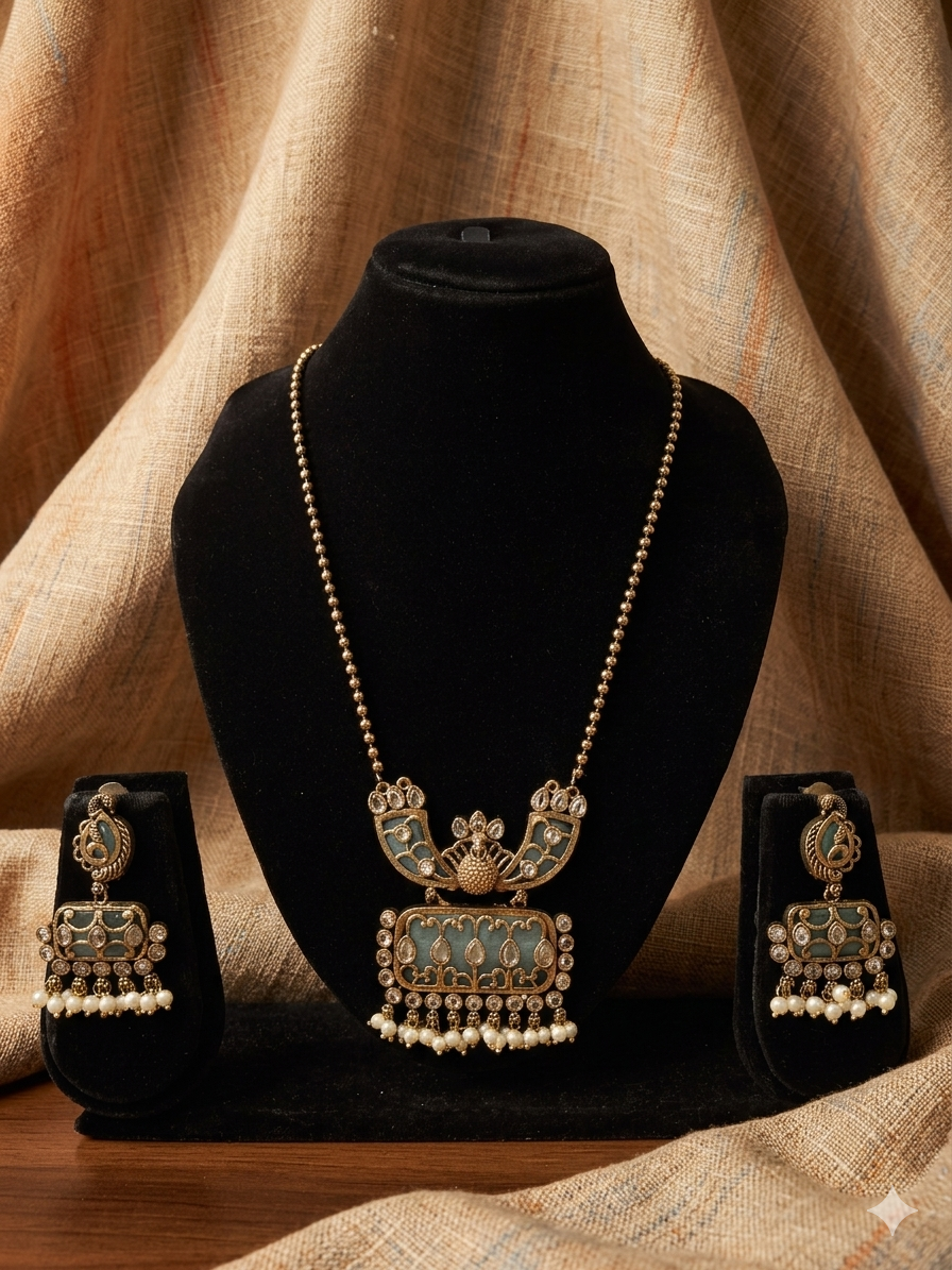 Stunning Antique Gold-Tone Necklace & Earring Set (Aqua Blue)