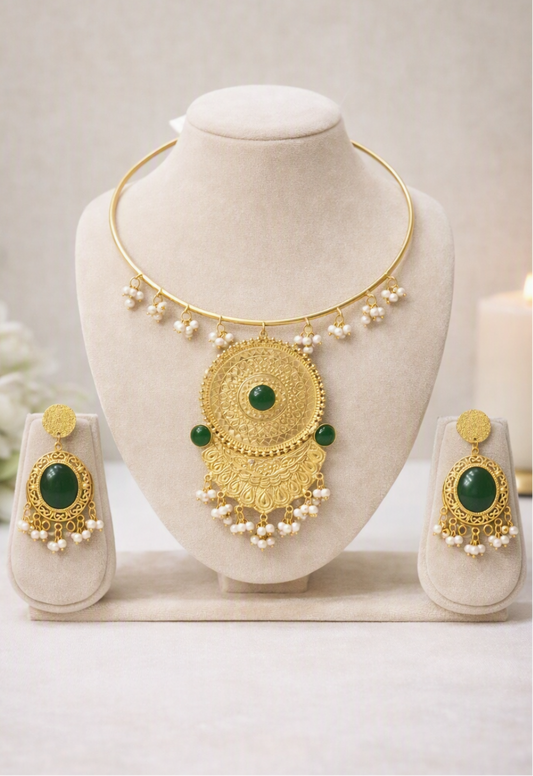 Elegant statement necklace and earring set