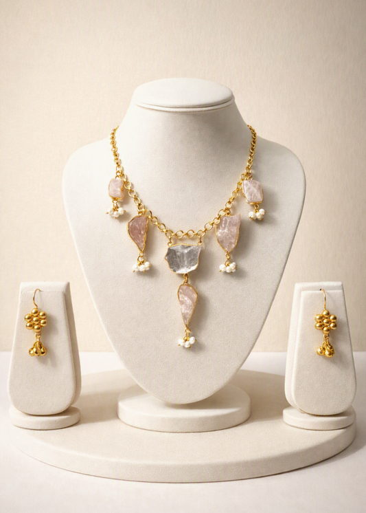 Elegant contemporary necklace and earring set