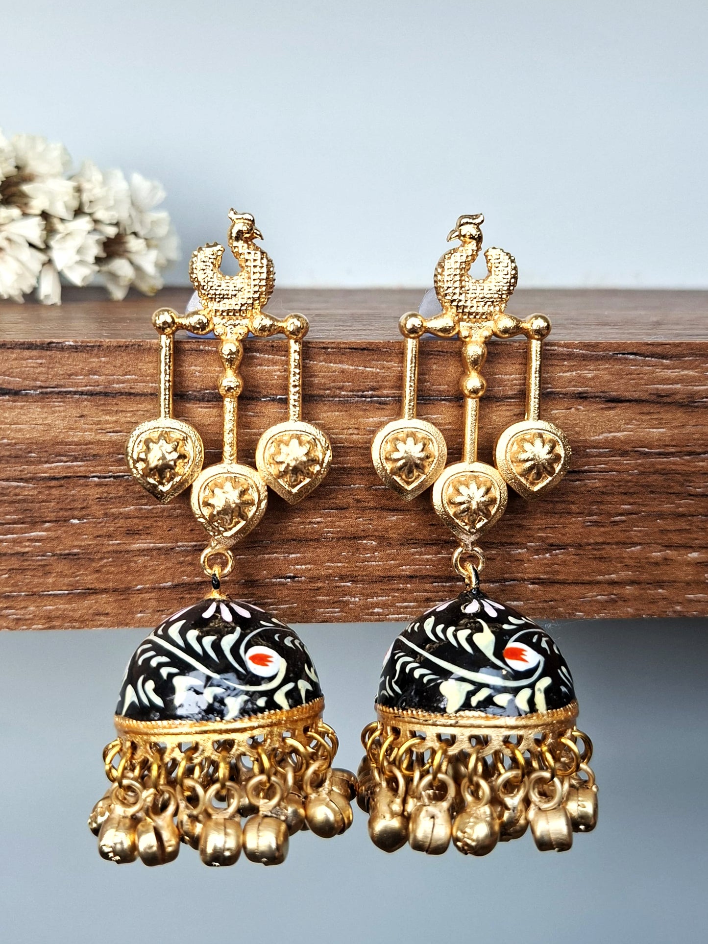 Golden Nest Raw Amethyst Earrings